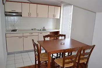 Aparthotel Zaton Croatia